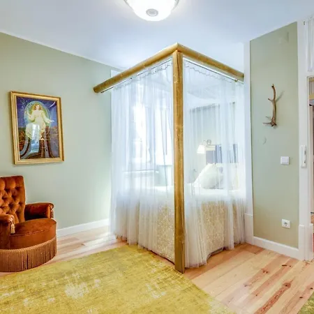 Luxa Charmhouse בית הארחה סינטרה